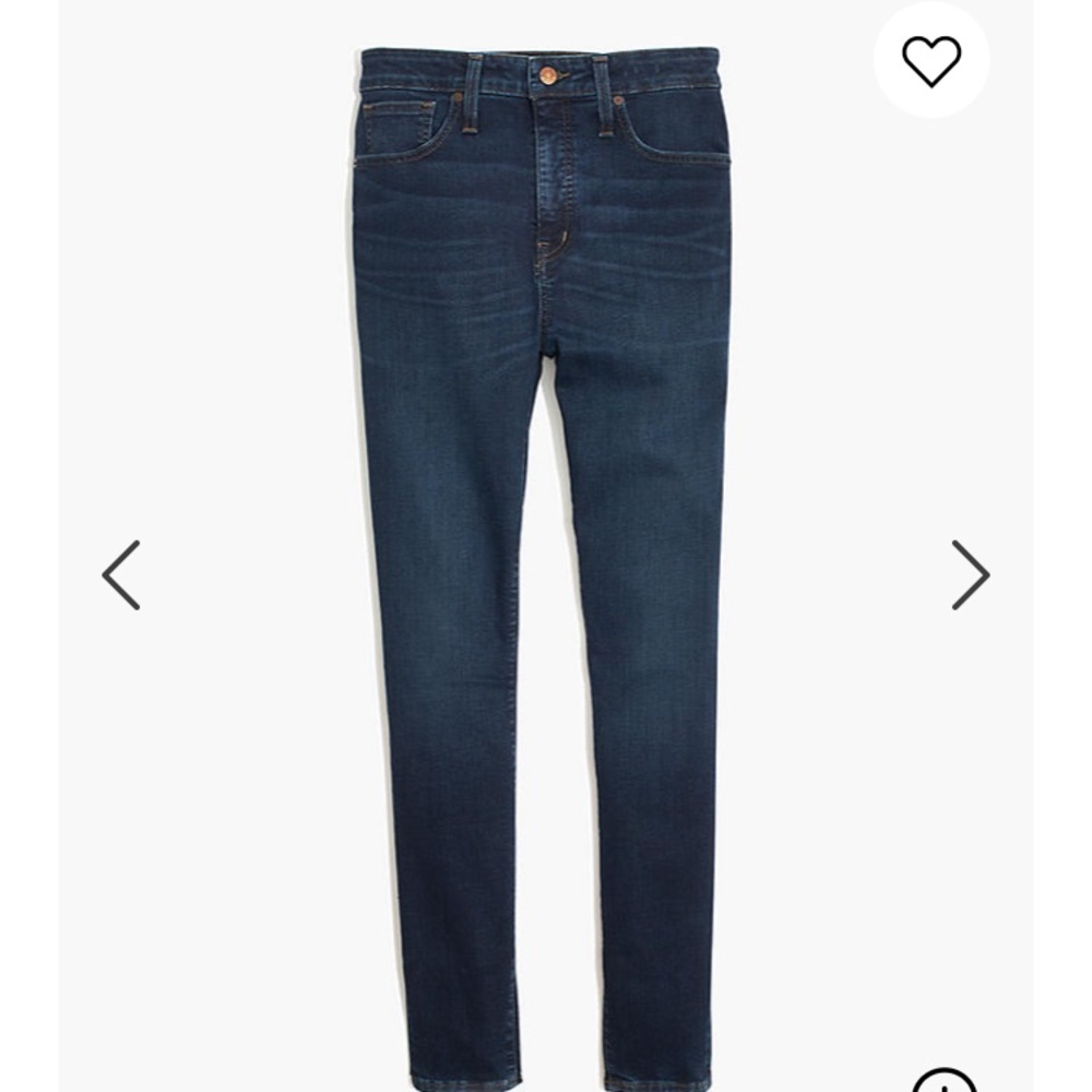 Madewell stretchy sz petite 37 (women’s 24) jeans.